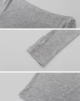 IAMXIAA Off-Shoulder Slim Long Sleeve Knit Top