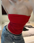 Rase le sol Scarlet Cross-Halter Tube Top