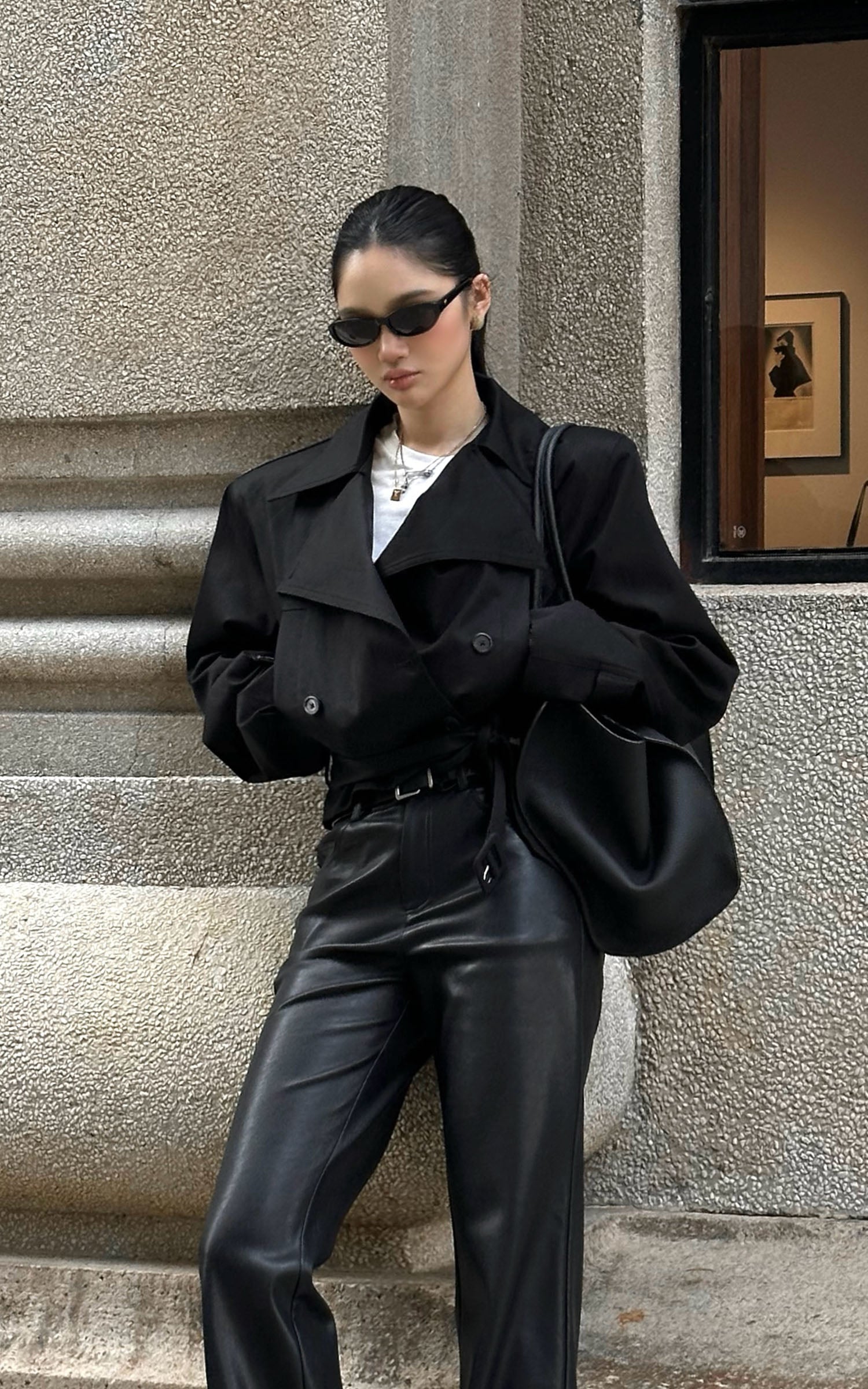 ROVENTE Cropped Belted Trench Jacket