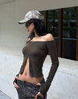 ROVENTE Off-Shoulder Slim-Fit Long Sleeve Top with Front Hem Slit - PINKPARKS