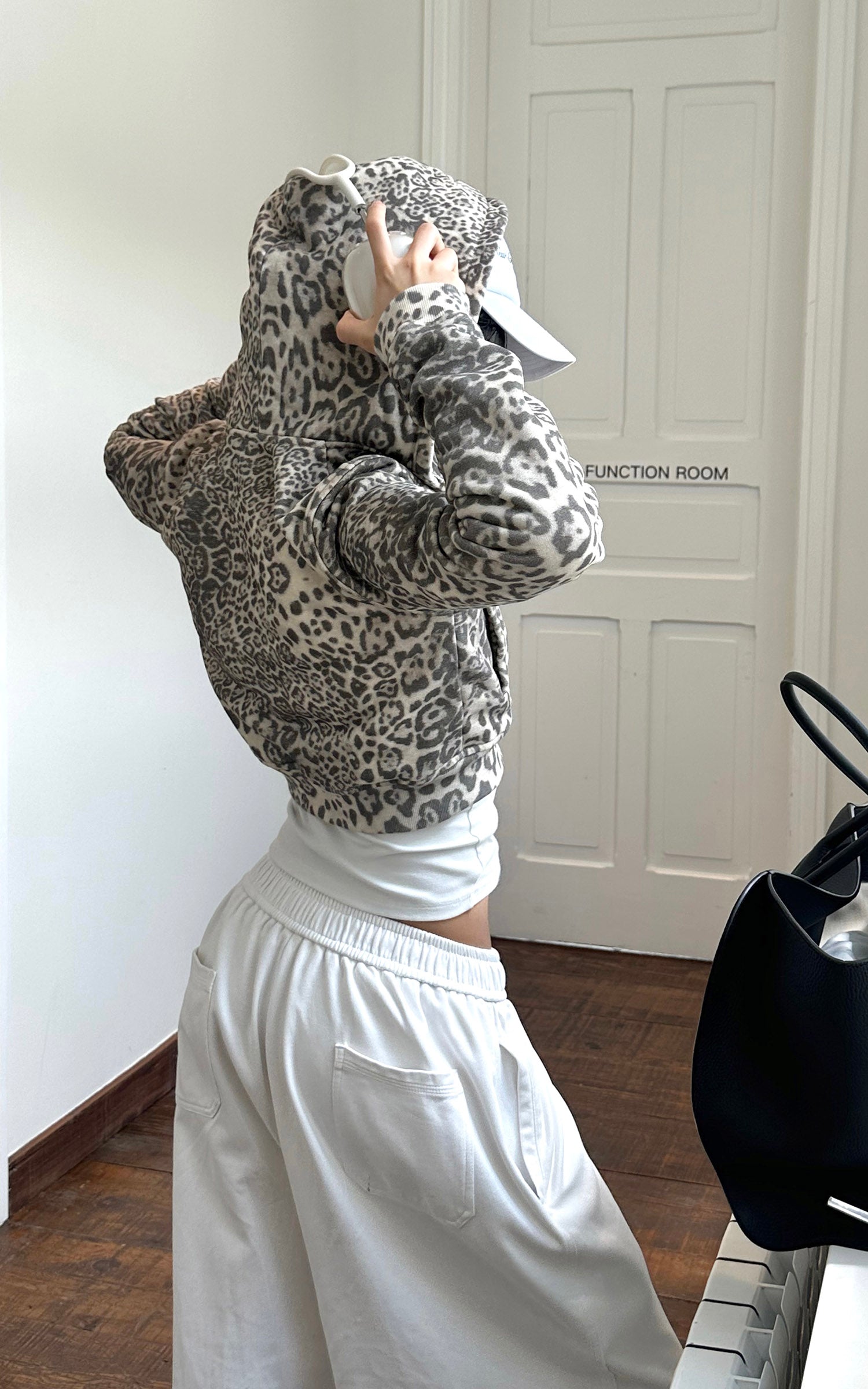 ROVENTE Leopard Print Cropped Zip Hoodie – PINKPARKS