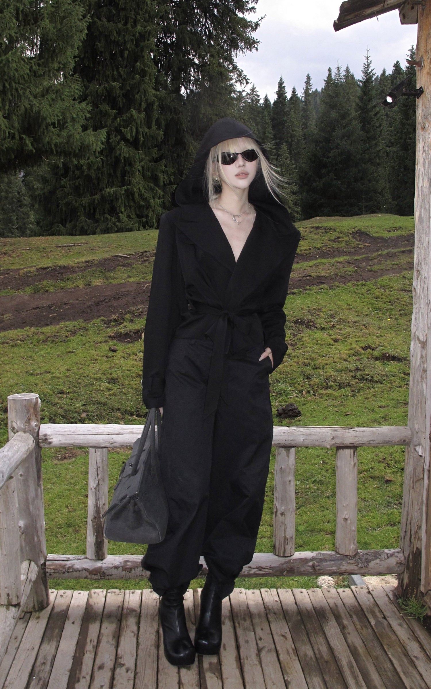 Rase le sol Pleated Wide-Leg Structured Pants