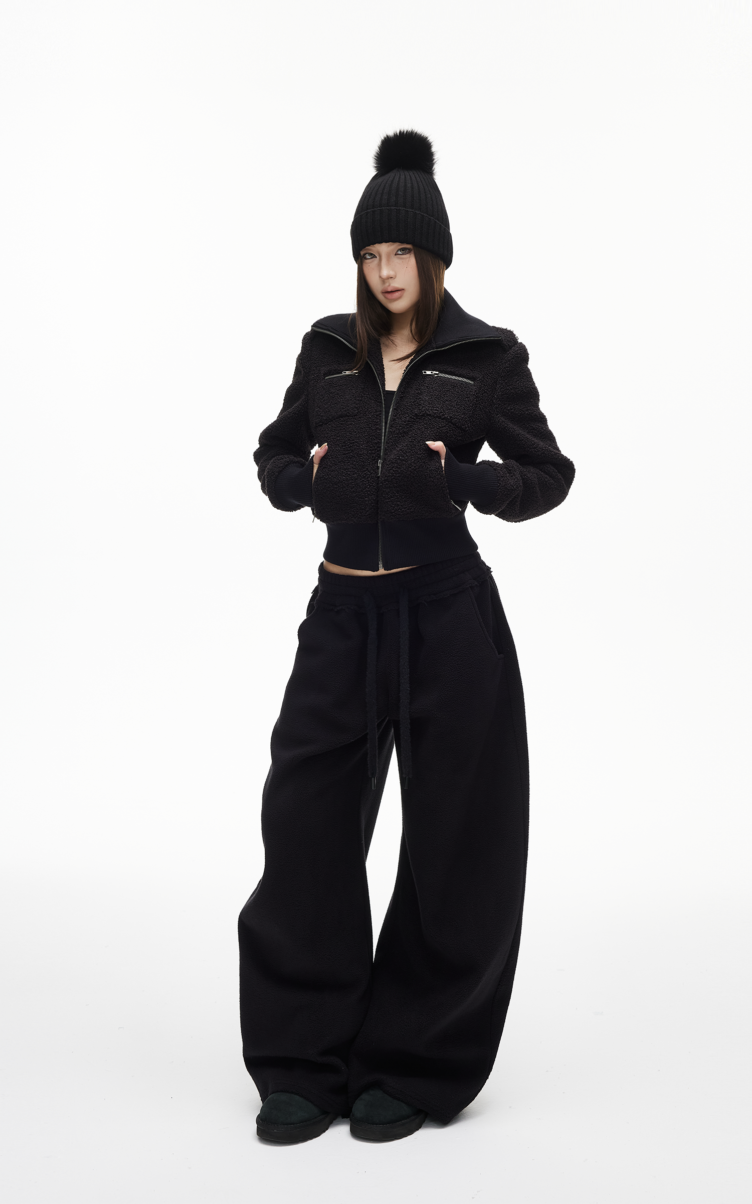 IAMXIAA Fleece Wide-Leg Sweatpants with Drawstring Waist
