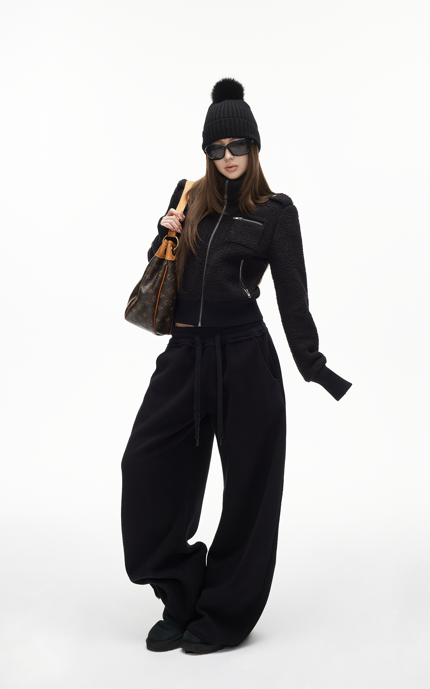 IAMXIAA Fleece Wide-Leg Sweatpants with Drawstring Waist