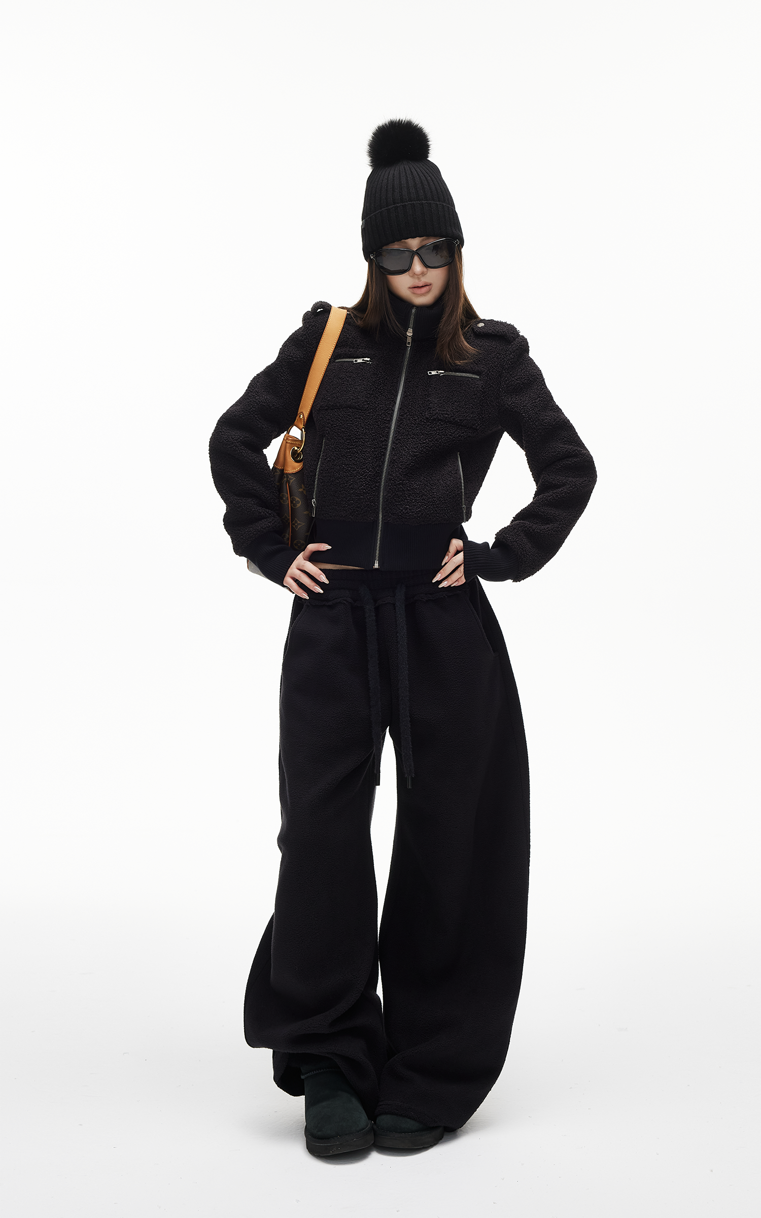 IAMXIAA Fleece Wide-Leg Sweatpants with Drawstring Waist