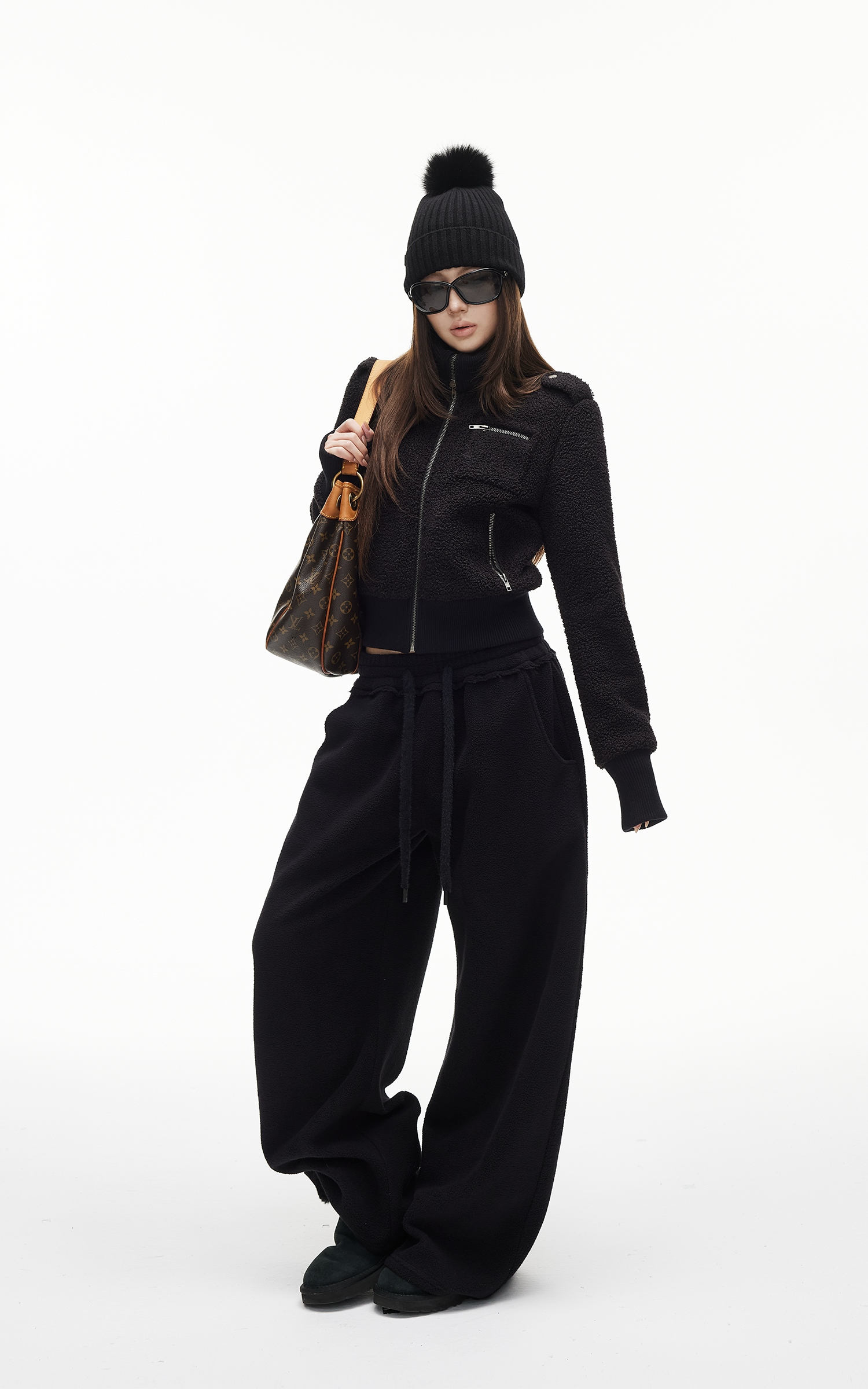 IAMXIAA Fleece Wide-Leg Sweatpants with Drawstring Waist