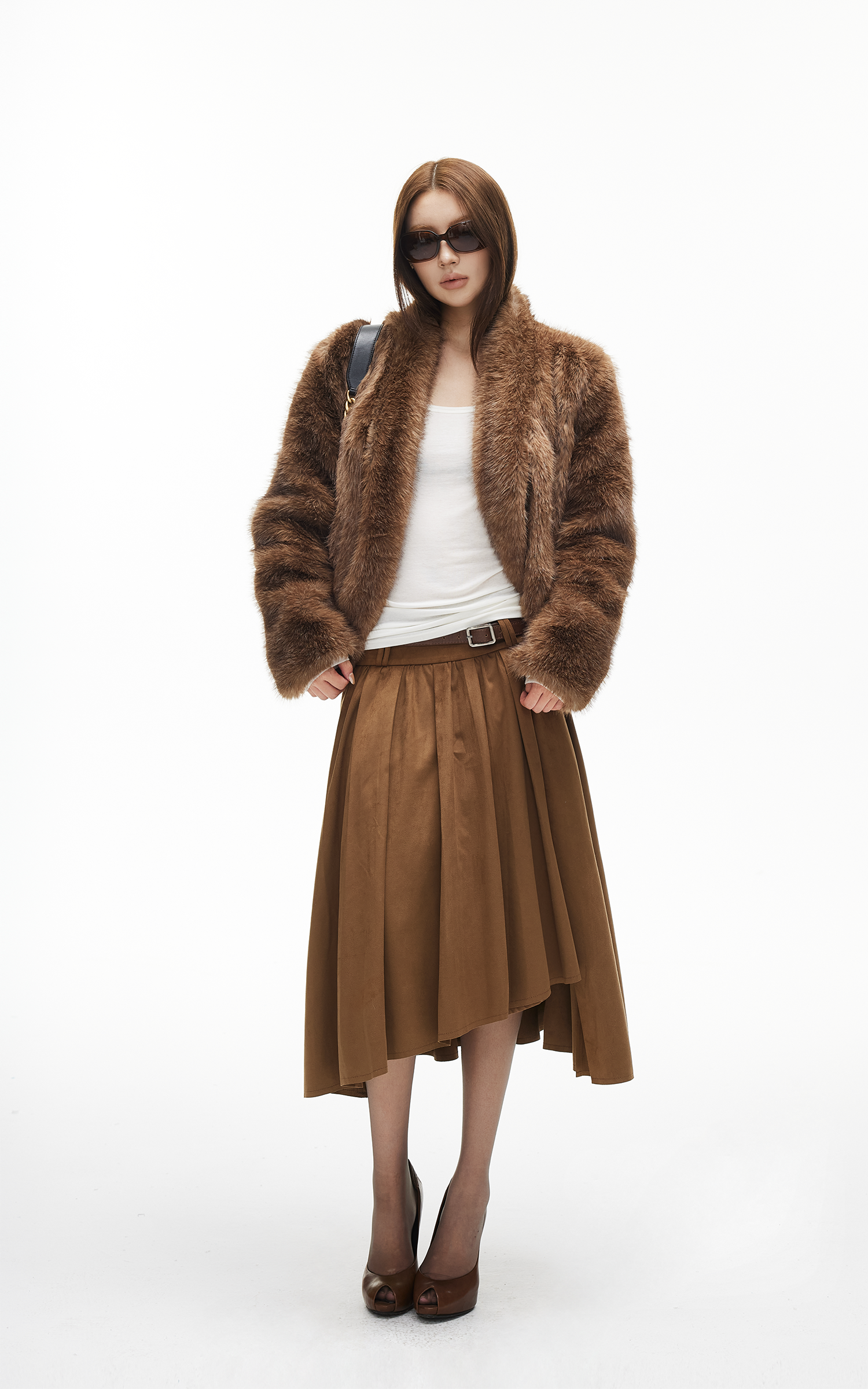 IAMXIAA Faux Fur Short Jacket with Attached Scarf Women Winter Plush Coat