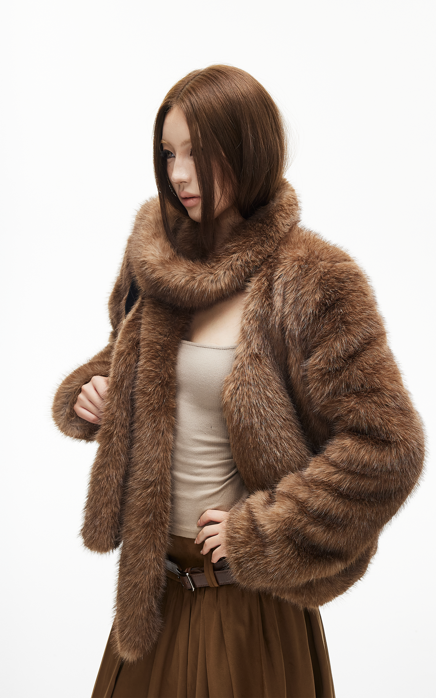 IAMXIAA Faux Fur Short Jacket with Attached Scarf Women Winter Plush Coat