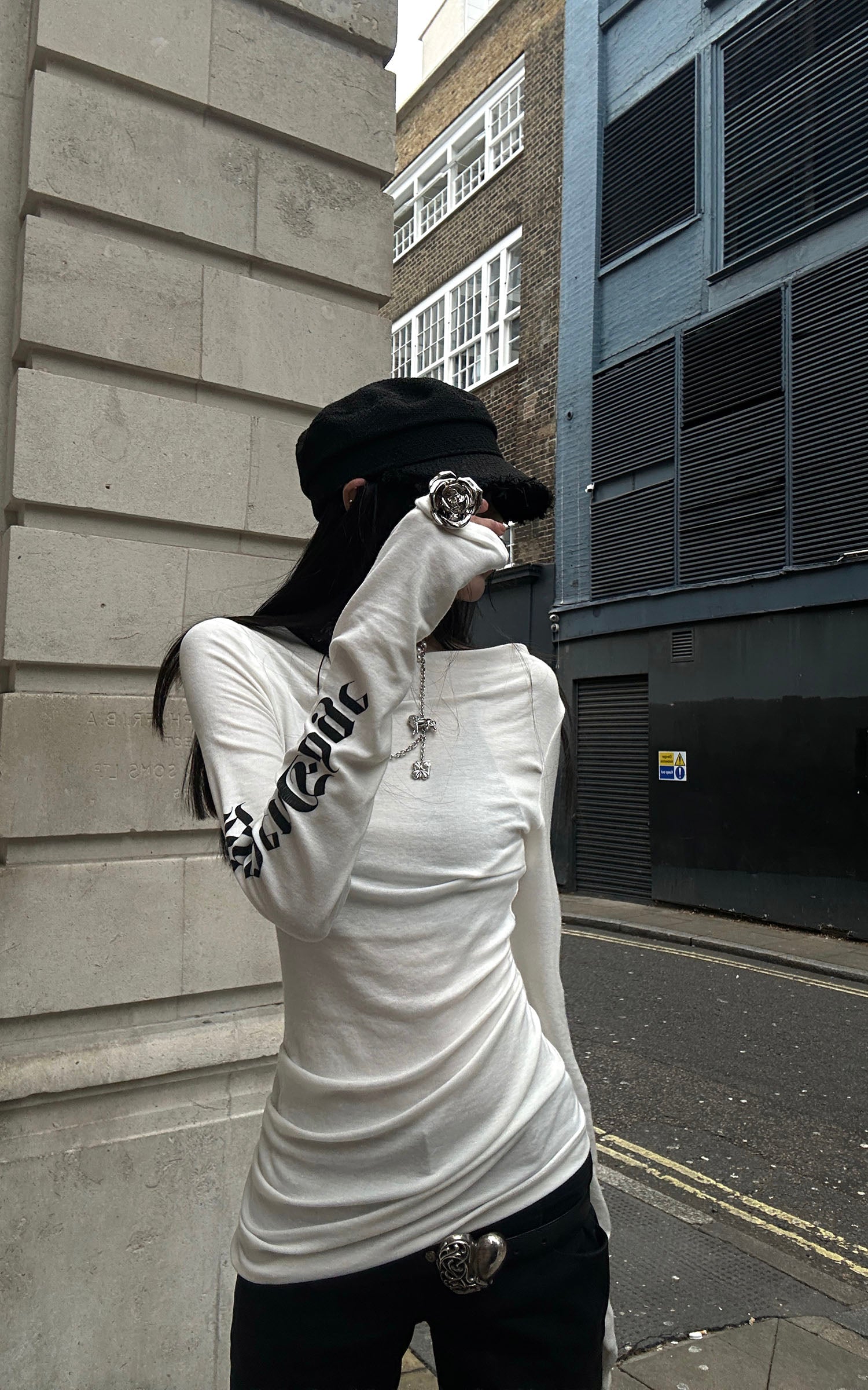 WARDEN EDGE Asymmetric Draped Long Sleeve Fitted Top