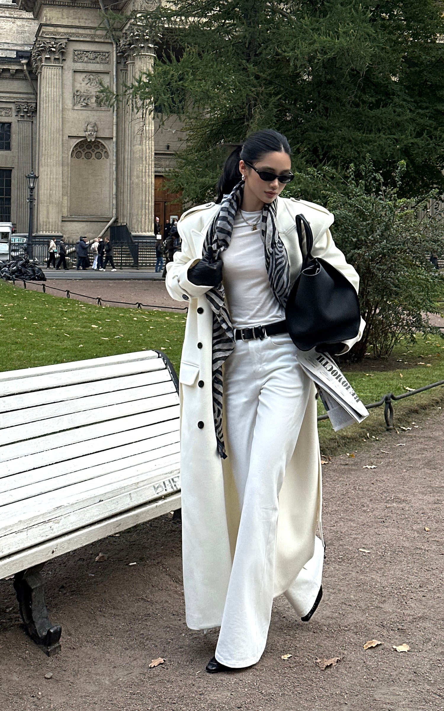 ROVENTE Long Double-Breasted Belted Coat