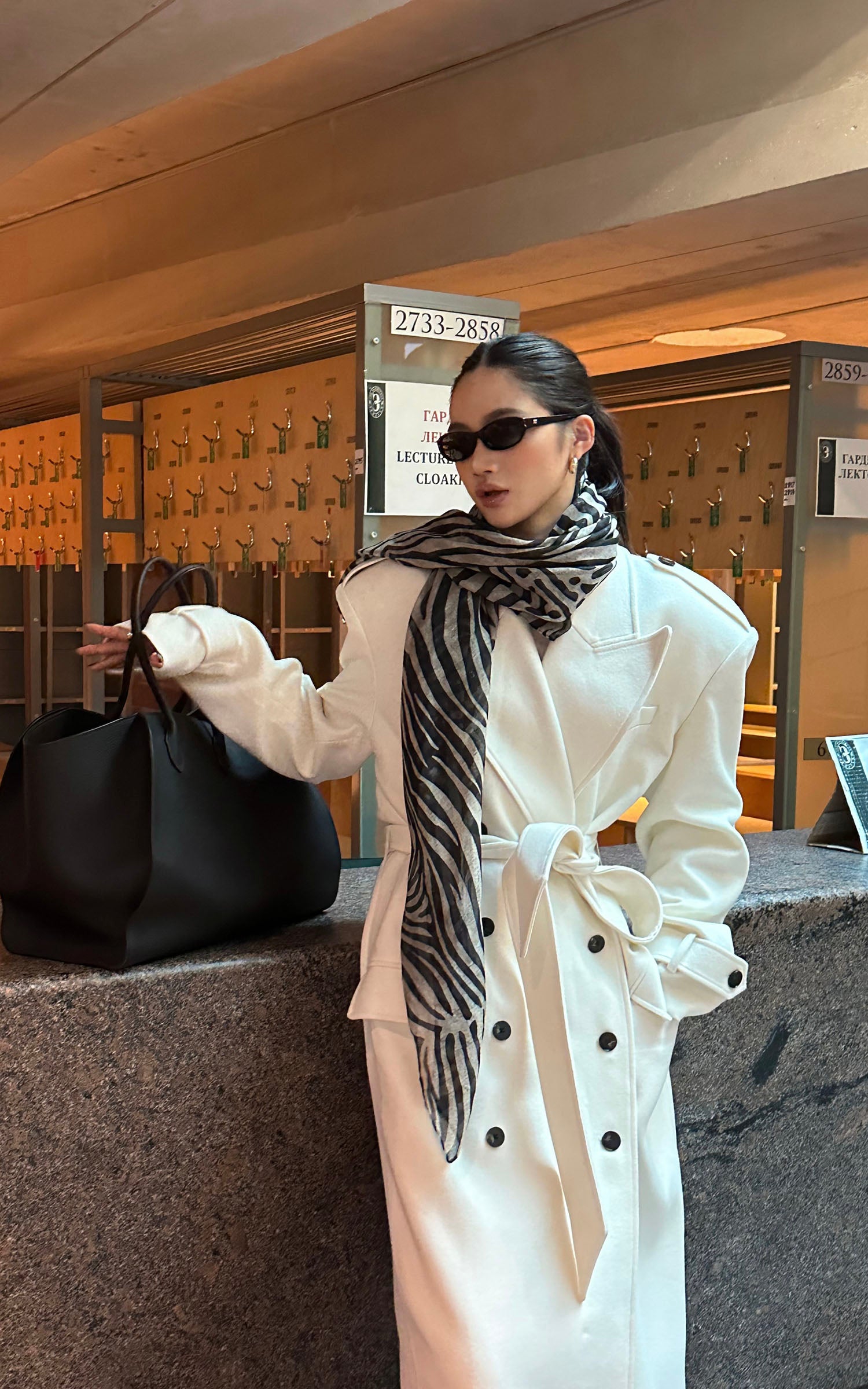 ROVENTE Long Double-Breasted Belted Coat