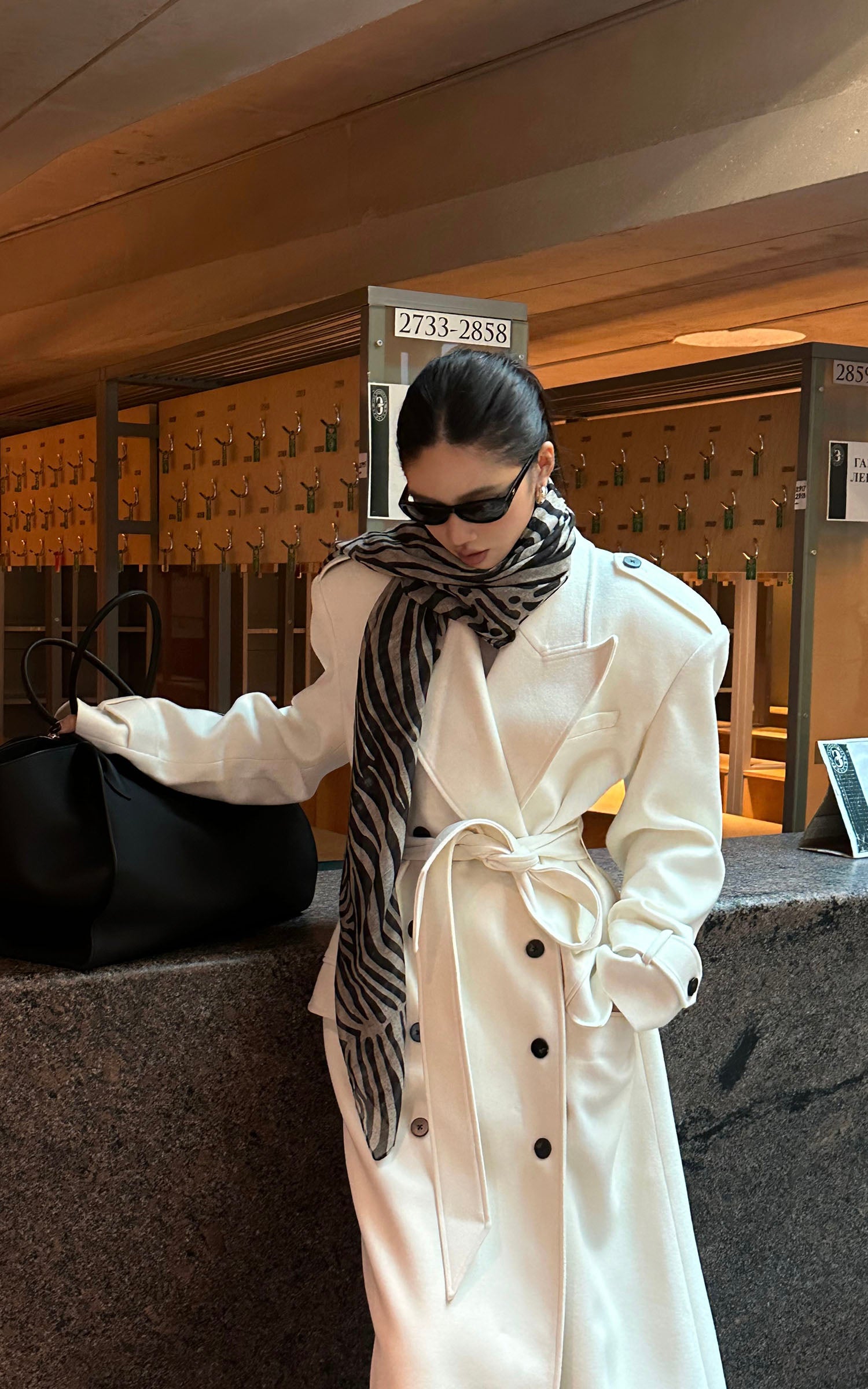 ROVENTE Long Double-Breasted Belted Coat