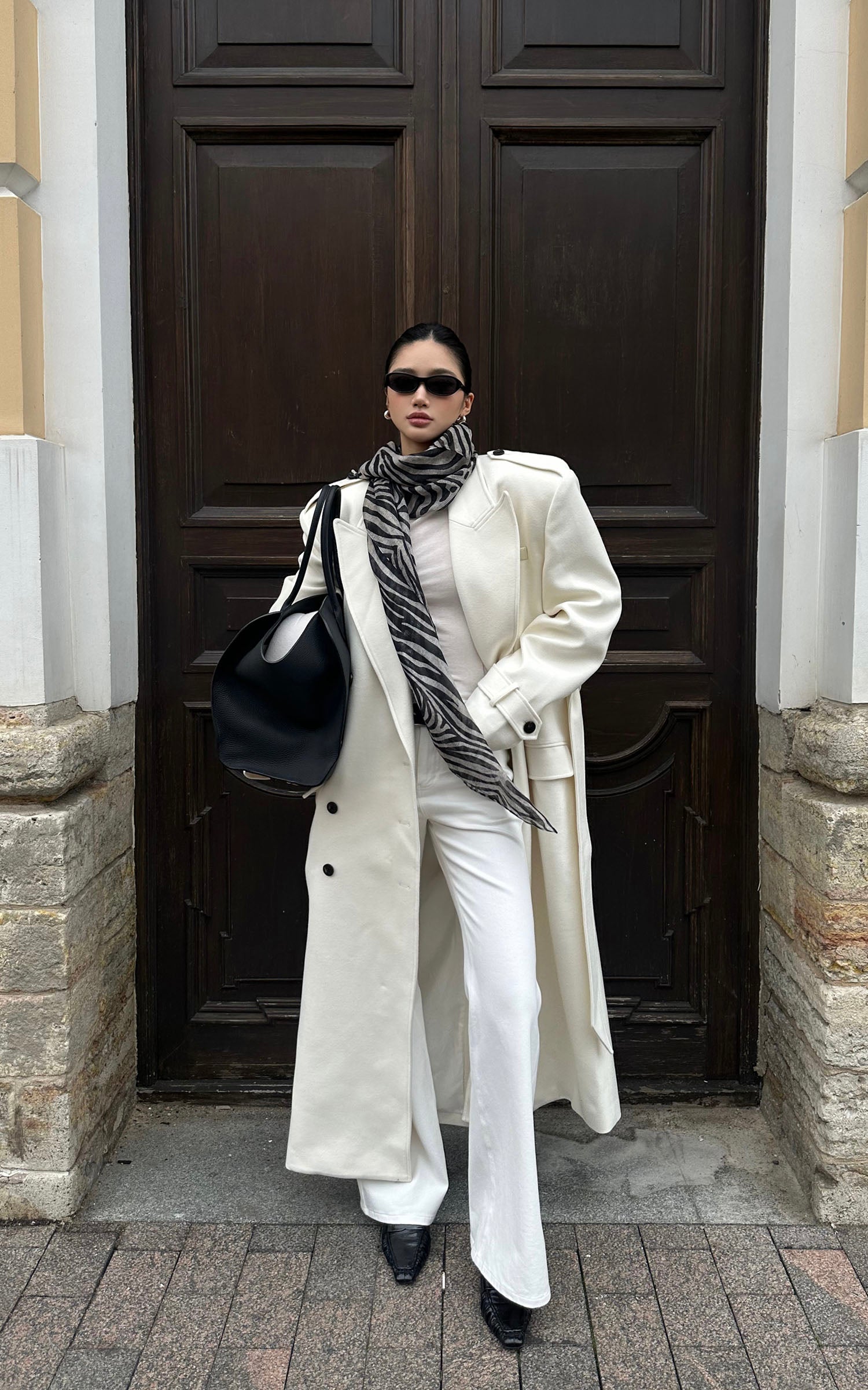 ROVENTE Long Double-Breasted Belted Coat