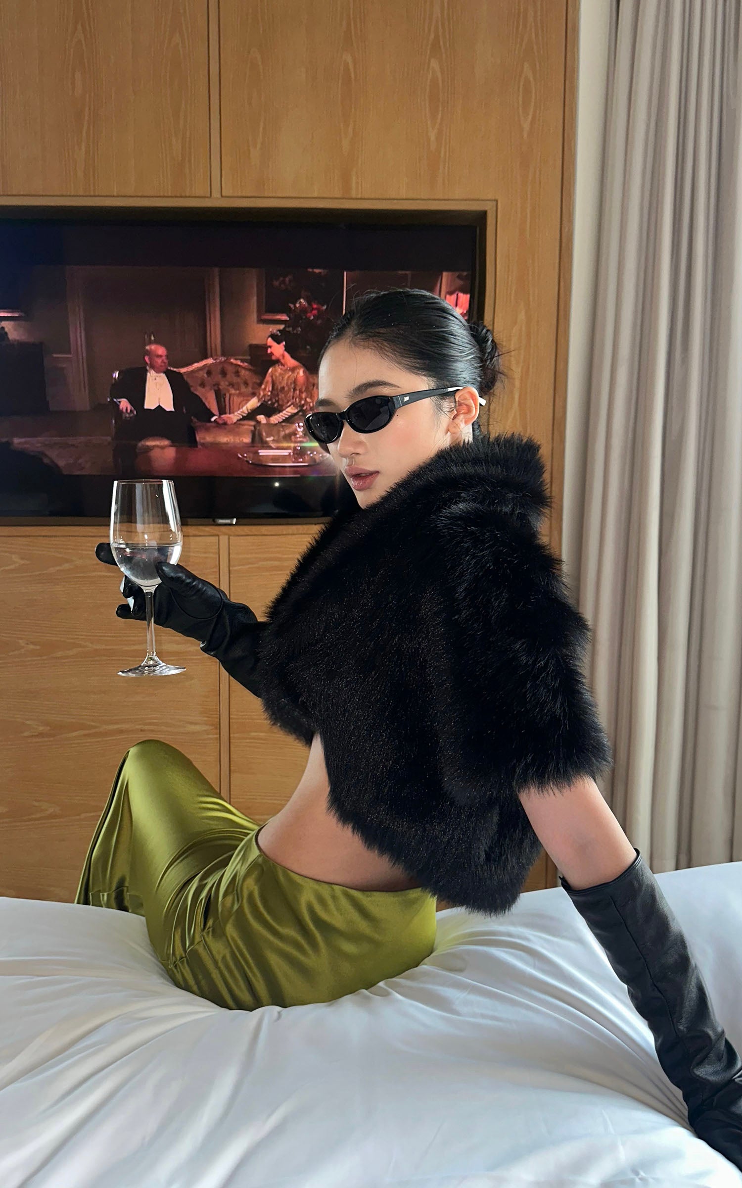 ROVENTE Draped Metallic Midi Skirt