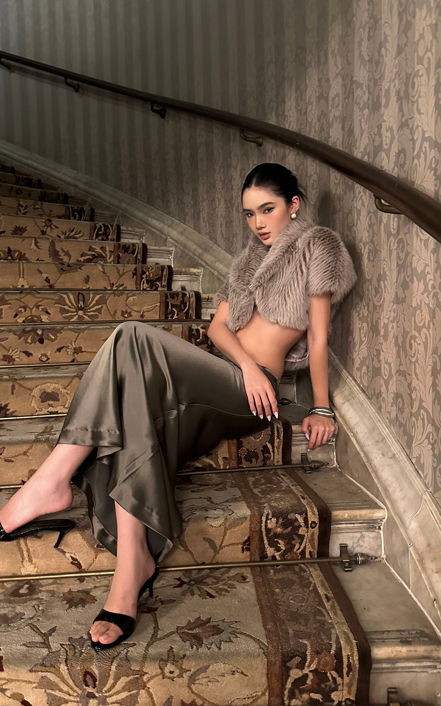 ROVENTE Satin Low-Waist Maxi Skirt