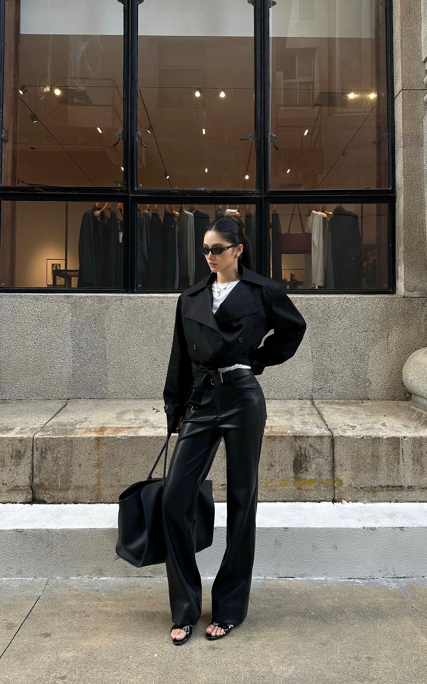 ROVENTE Cropped Belted Trench Jacket