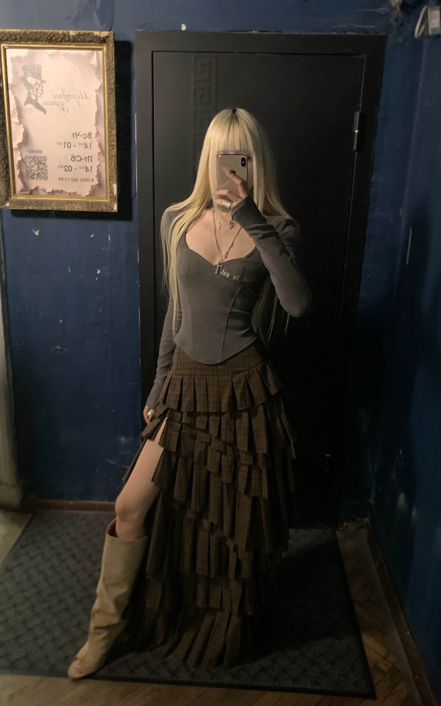 Rase le sol Asymmetric Cutout Ribbed Knit Top