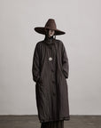DOINDULGE Crinkled Long Coat with Contrast Inner Panel