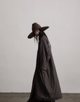 DOINDULGE Crinkled Long Coat with Contrast Inner Panel