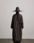 DOINDULGE Crinkled Long Coat with Contrast Inner Panel