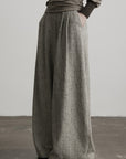 DOINDULGE Pleated Wide-Leg Trousers
