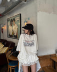 WARDEN EDGE Ensemble T-shirt oversize graphique & short en dentelle superposé