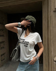 WARDEN EDGE T-shirt à col en V avec slogan