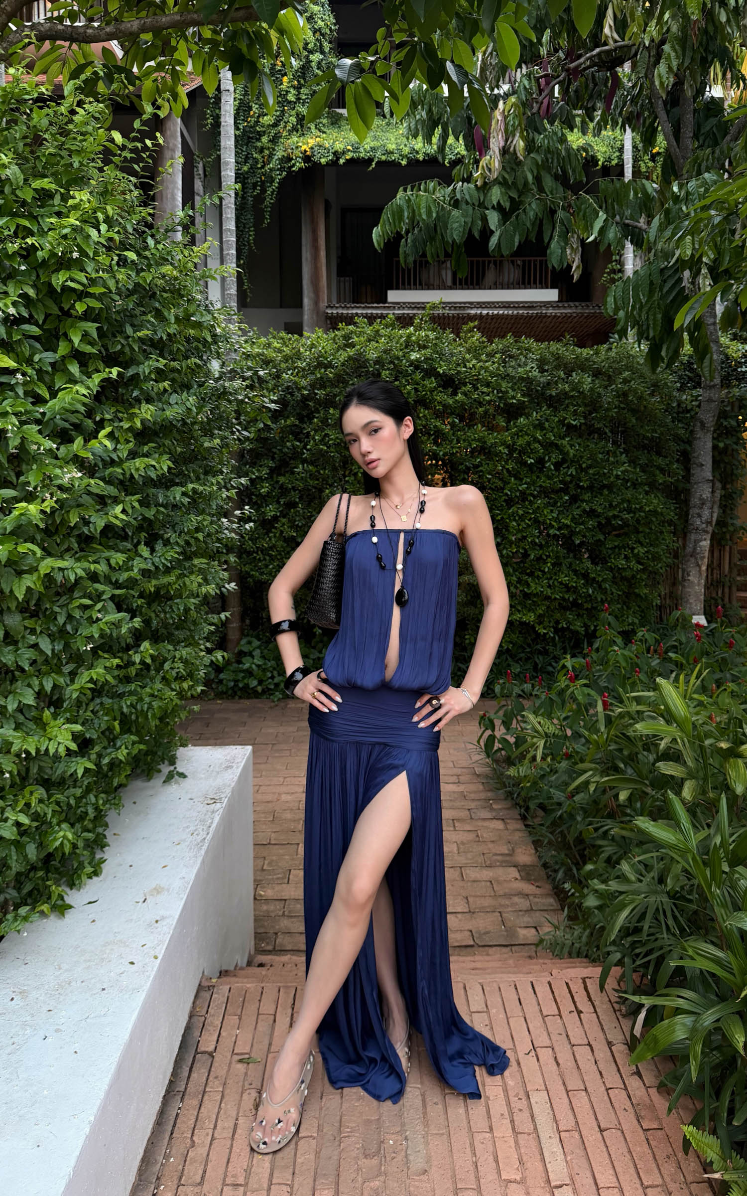 long draped split dresses LaDivine CD0201 Women's Formal Evening & Wedding Guest Dress - Champagne Fit Model is 59 1/2 and wears UK size 8 / US size 4 Product Information Designed exclusively by Club L London Double layered with good stretch Premium jersey in Navy (95% Polyester Strapless Draped Slit Maxi Dress