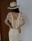 ROVENTE Haut court en dentelle crème drapé & Ensemble jupe longue en soie