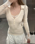 Rase le sol Lace-Trim Henley Fitted Long-Sleeve T-Shirt