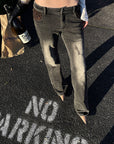 Rase le sol Distressed Low-Rise Flare Jeans