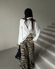 Rase le sol Camouflage Wide Leg Cargo Pants with Buttoned Hems