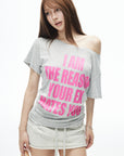 IAMXIAA Off-Shoulder Graphic Slouch Tee