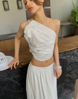 0122stepll Asymmetric One-Shoulder Rosette Crop Top
