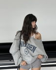 WARDEN EDGE Sweat-shirt surdimensionné graphique universitaire à épaules dénudées déstructuré