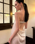 0122stepll Robe longue bustier en satin dos nu