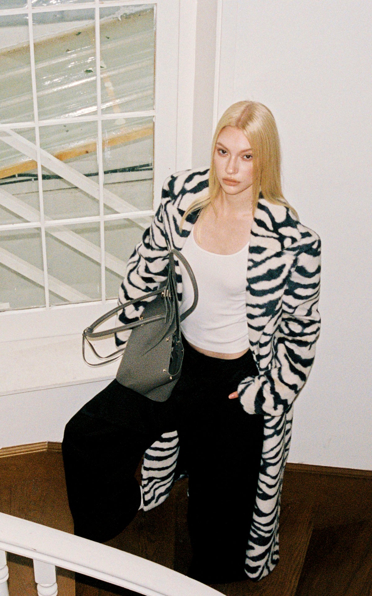 0122stepll Zebra Faux Fur Long Coat