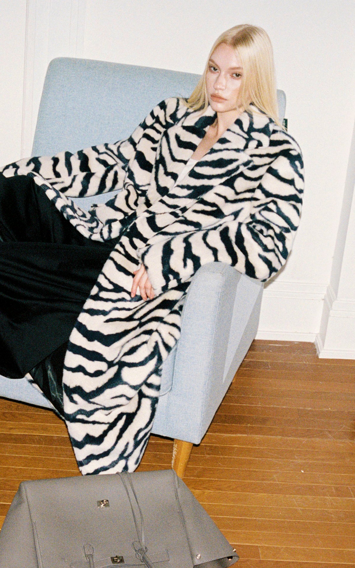0122stepll Zebra Faux Fur Long Coat
