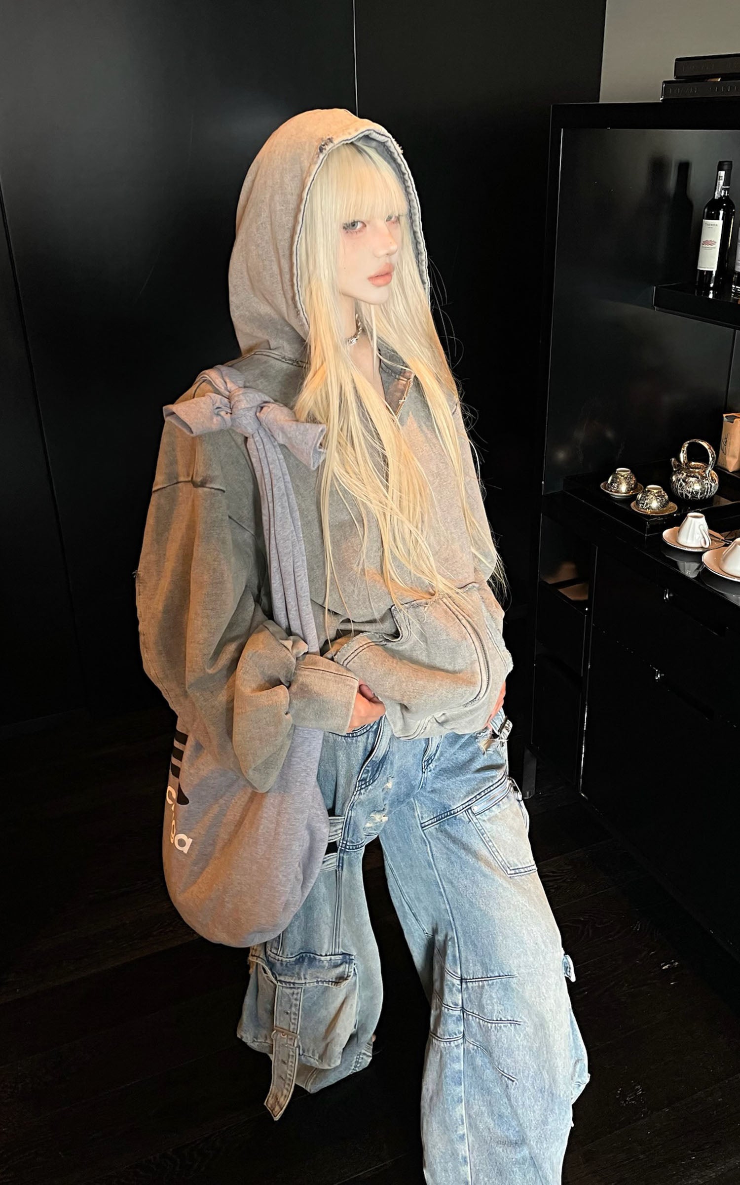 Rase le sol Distressed Wide-Leg Denim Pants