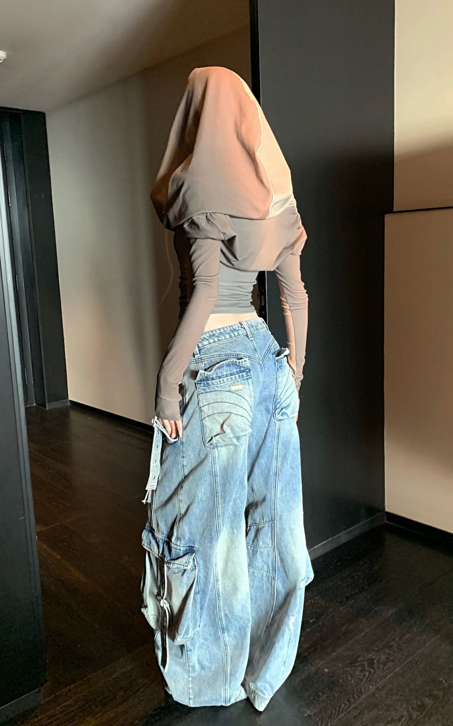 Rase le sol Distressed Wide-Leg Denim Pants