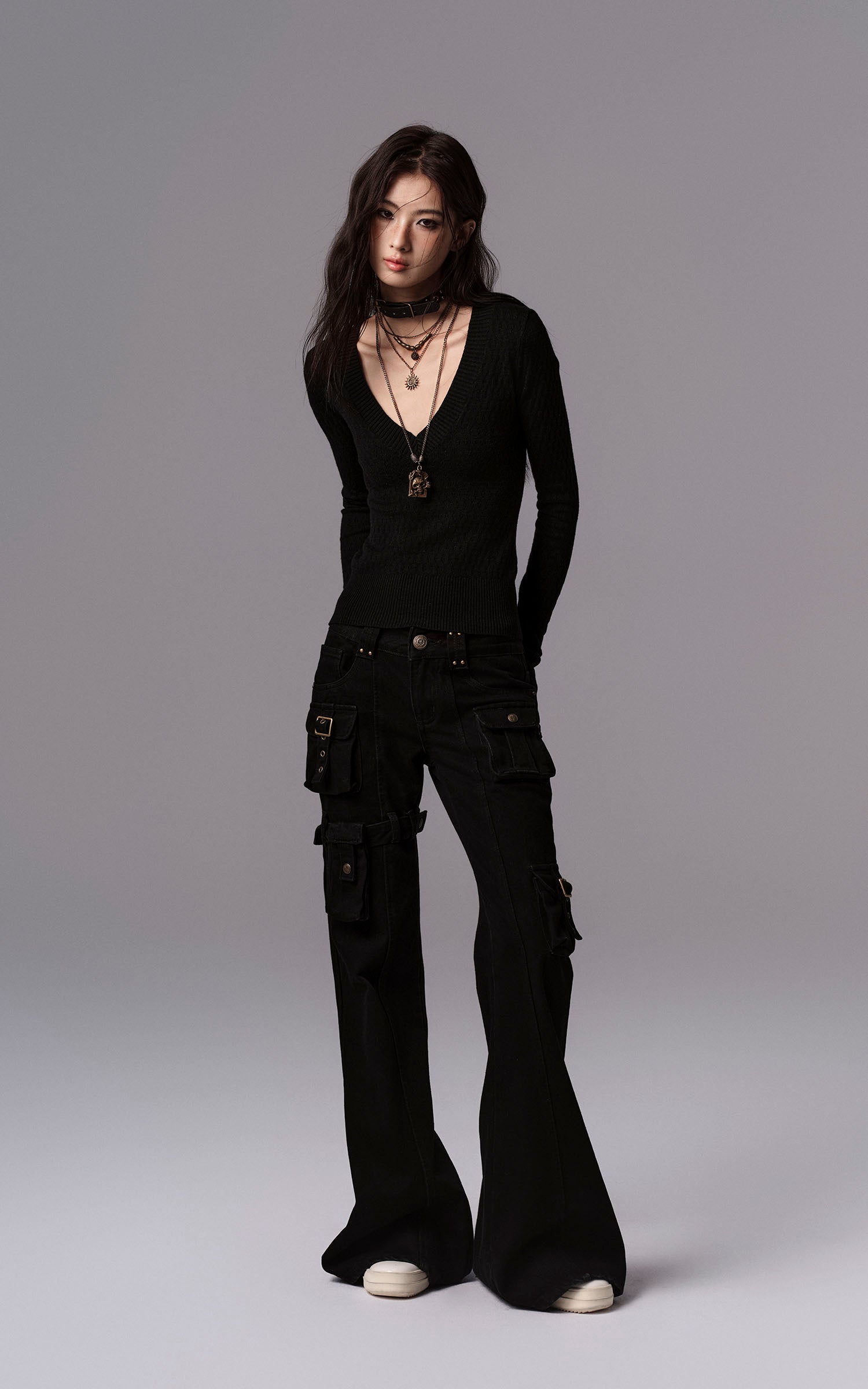 Low pixel Detachable Pocket Flared Denim Pants