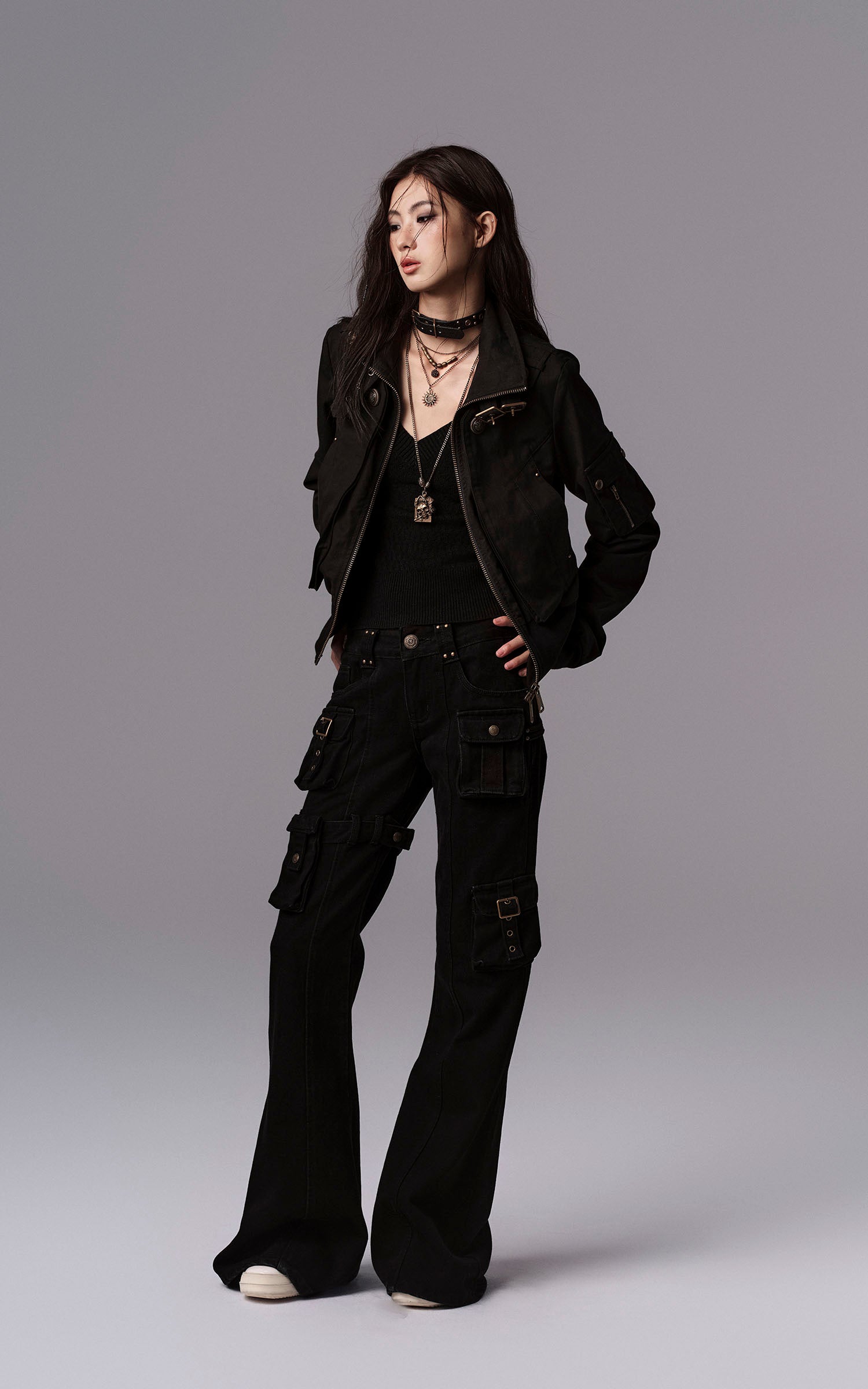 Low pixel Studded Buckle Collar Cropped Jacket