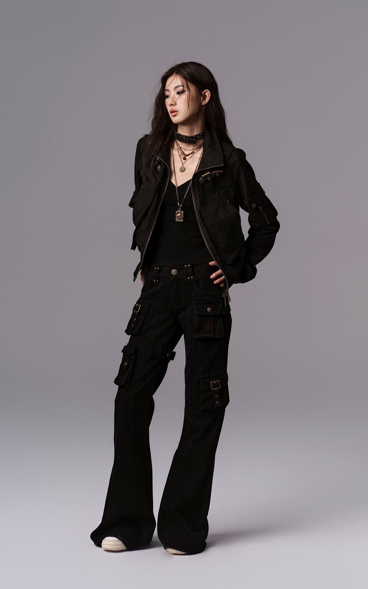 Low pixel Detachable Pocket Flared Denim Pants