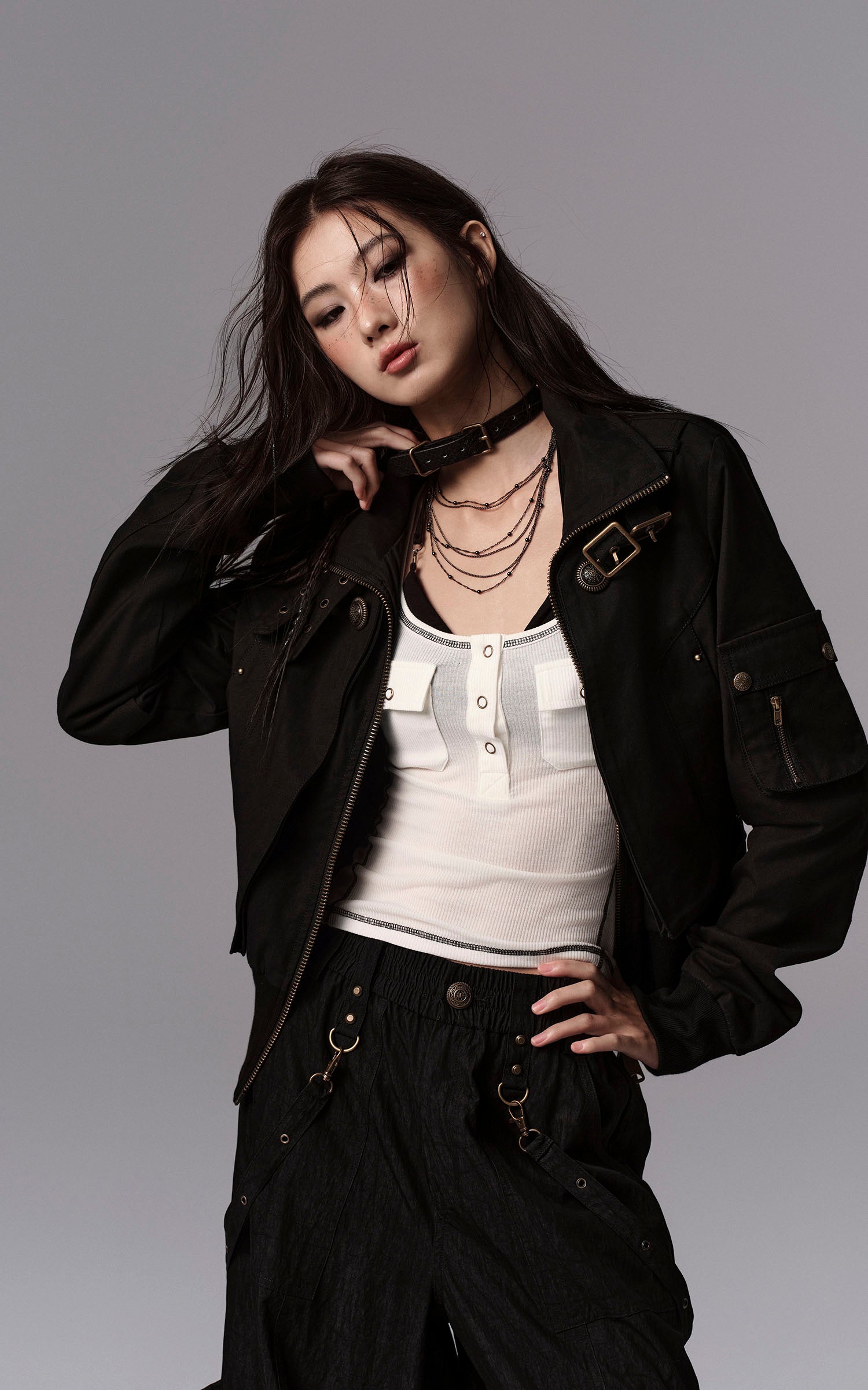 Low pixel Studded Buckle Collar Cropped Jacket