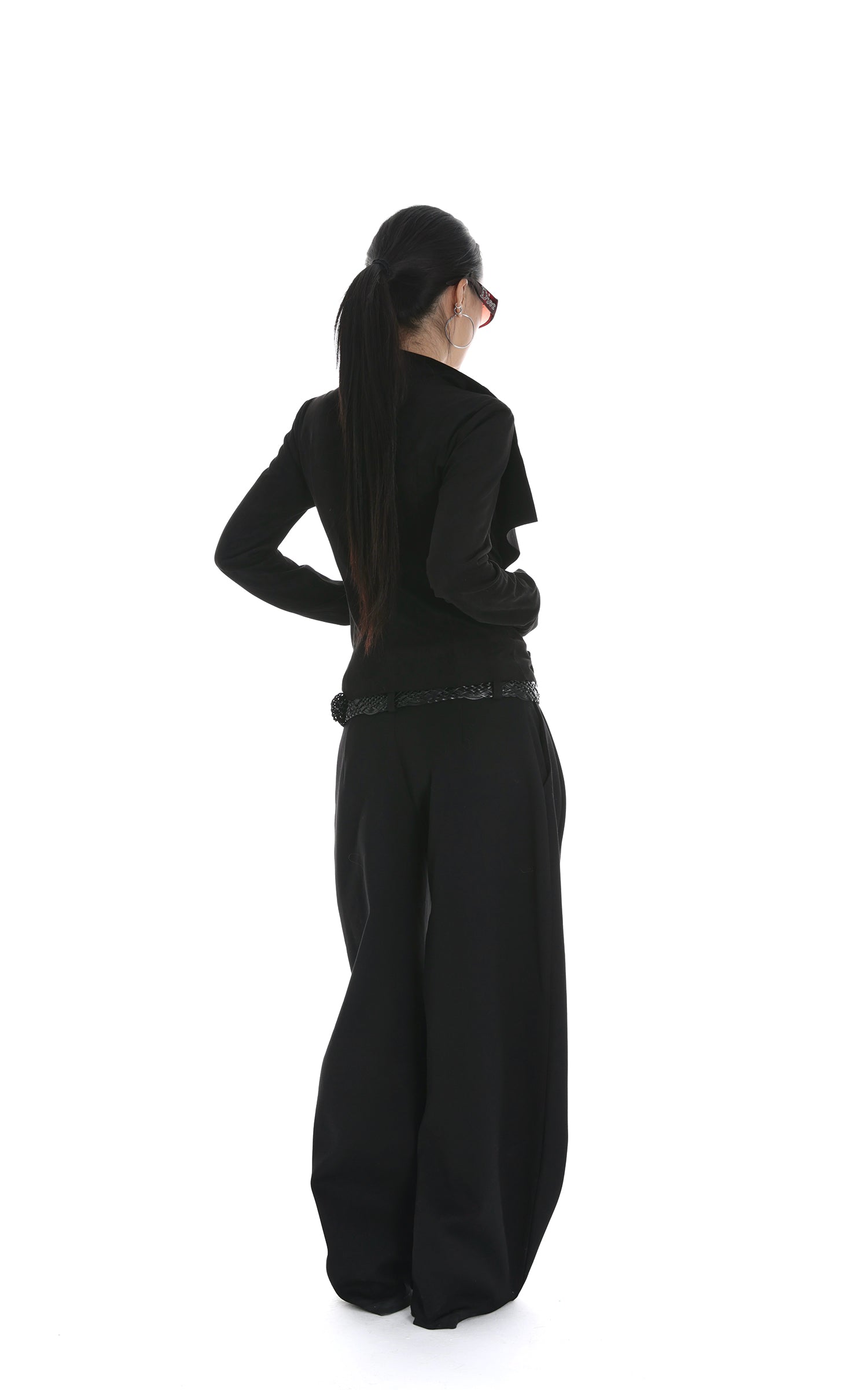 IAMXIAA アシンメトリージップ付きクロップドモトジャケット