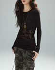 Low pixel Lace Panel Slim-Fit Knit Long Sleeve Top