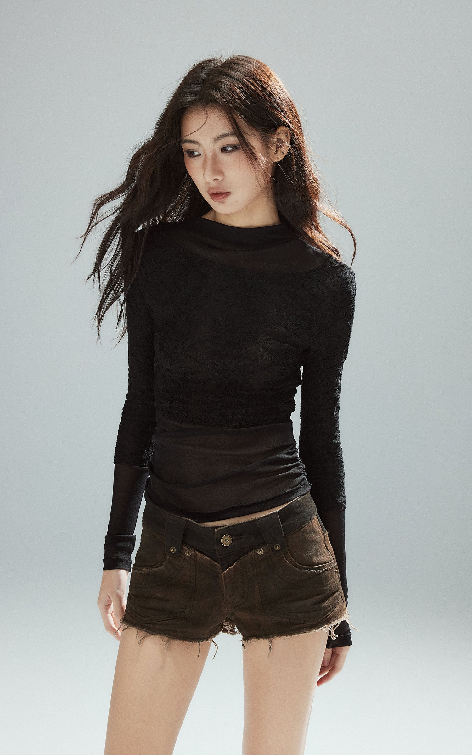 Low pixel Haut ajusté à manches longues avec empiècements en maille texturée