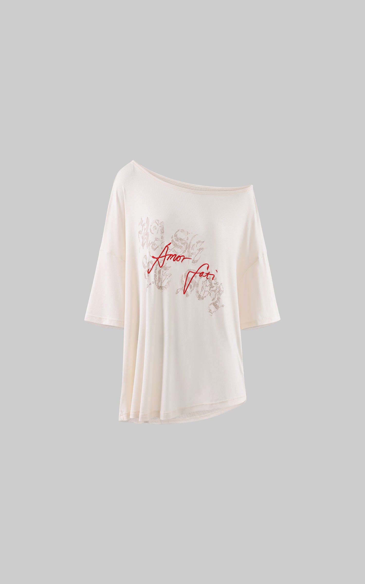 Rase le sol Amor Fati Off-Shoulder Oversized T-Shirt