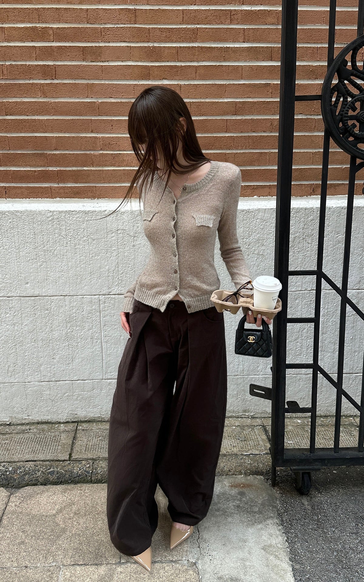 Rase le sol Fitted Button-Up Knit Cardigan