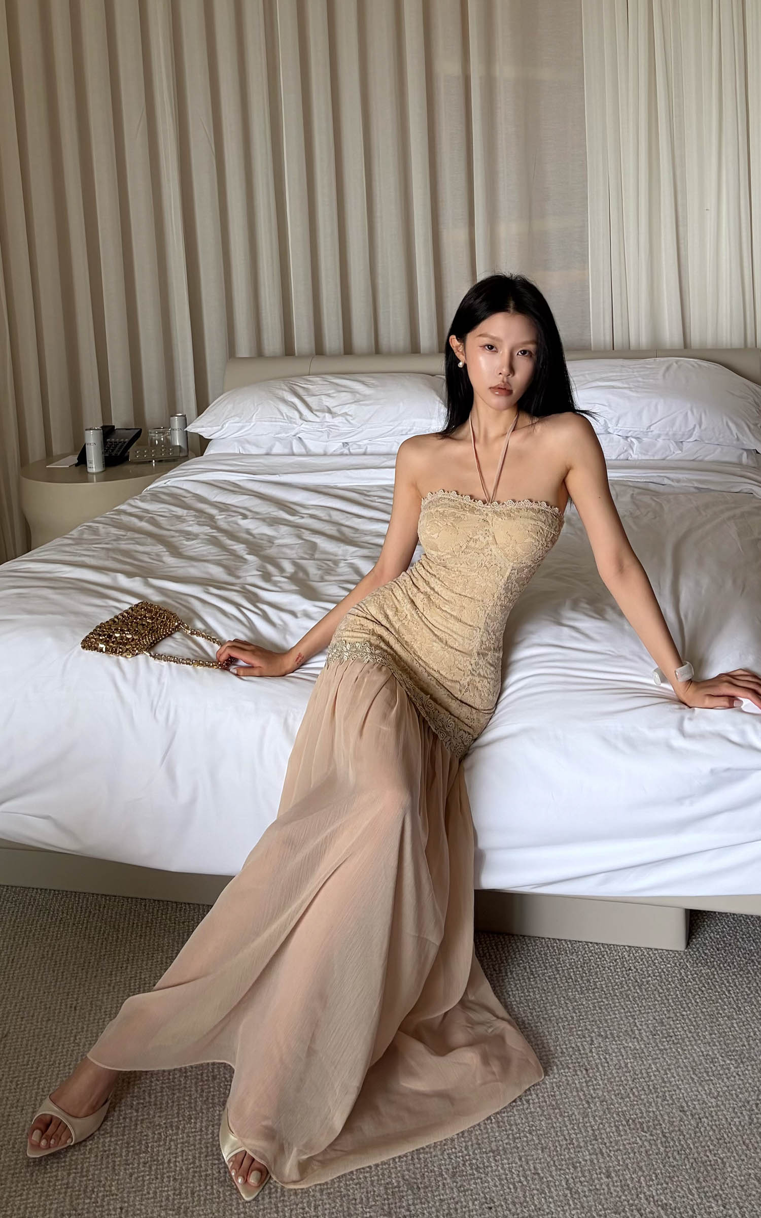 Hydrae Robe longue sirène en dentelle à dos nu
